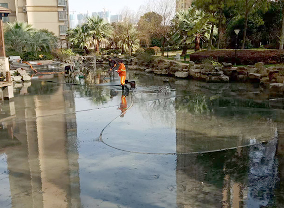 鄂伦春景观池淤泥清理
