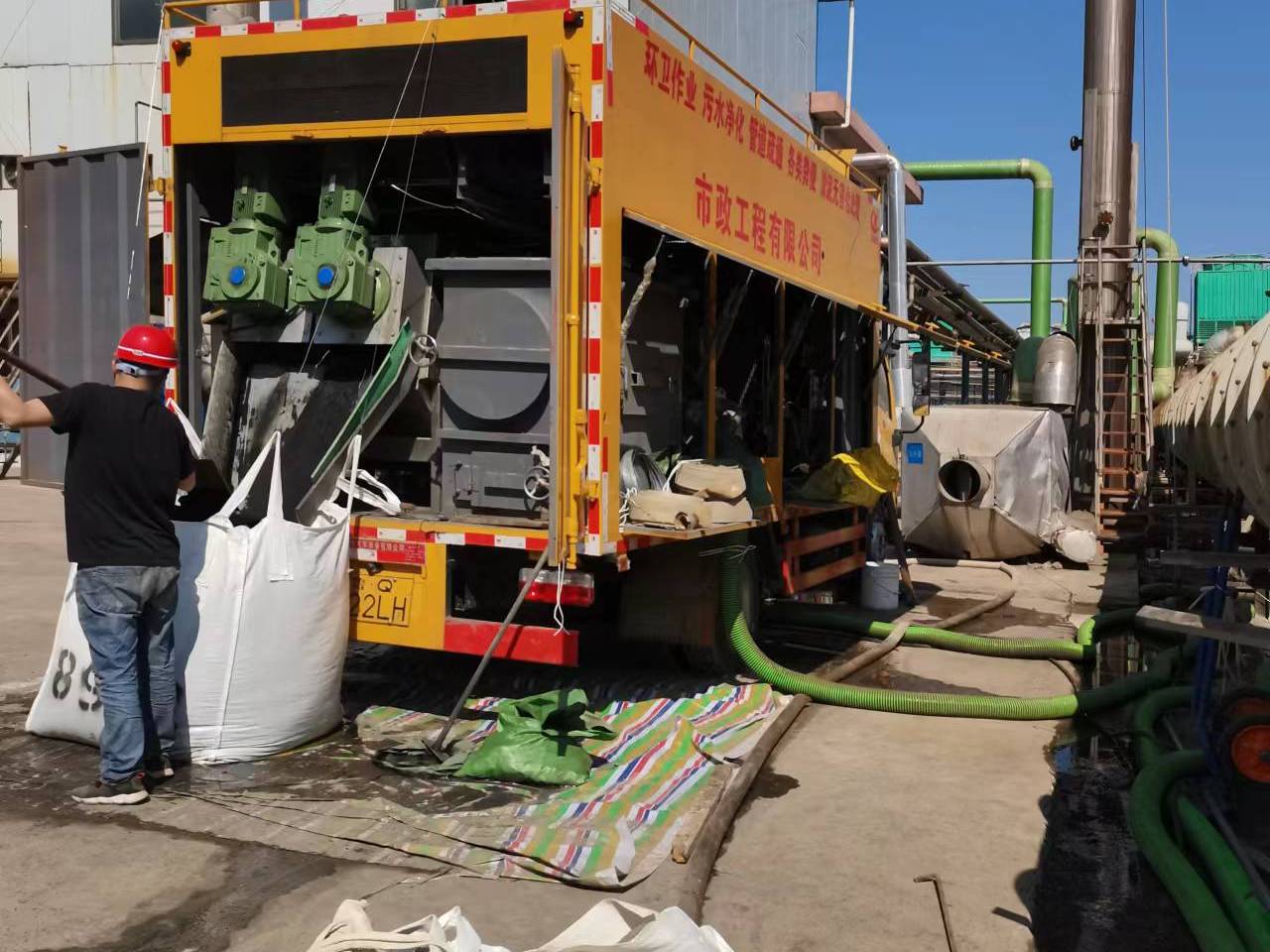 鄂伦春淤泥压干处理